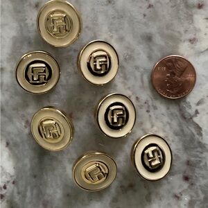 St John signature buttons